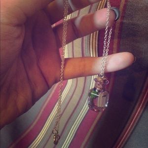 Aromatherapy pendant